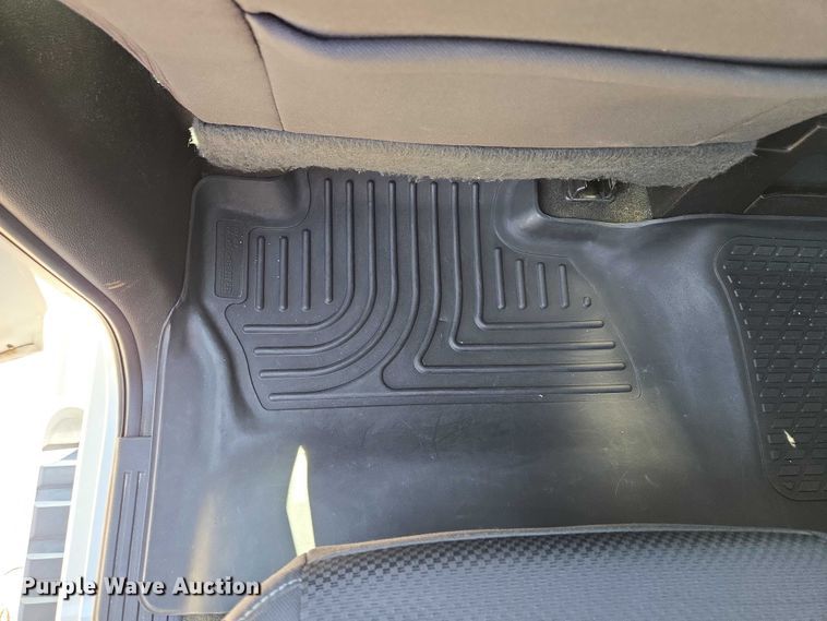 image for item EF1950 2018 Chevrolet Silverado 1500 Crew Cab pickup truck