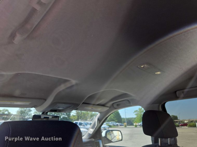 image for item EF1950 2018 Chevrolet Silverado 1500 Crew Cab pickup truck