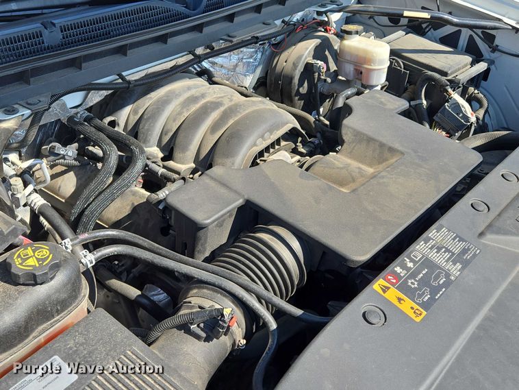 image for item EF1950 2018 Chevrolet Silverado 1500 Crew Cab pickup truck