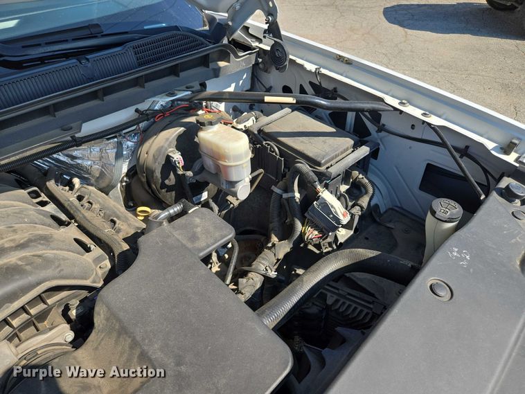 image for item EF1950 2018 Chevrolet Silverado 1500 Crew Cab pickup truck