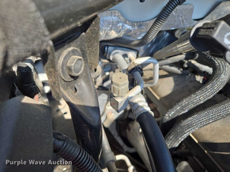 image for item EF1950 2018 Chevrolet Silverado 1500 Crew Cab pickup truck