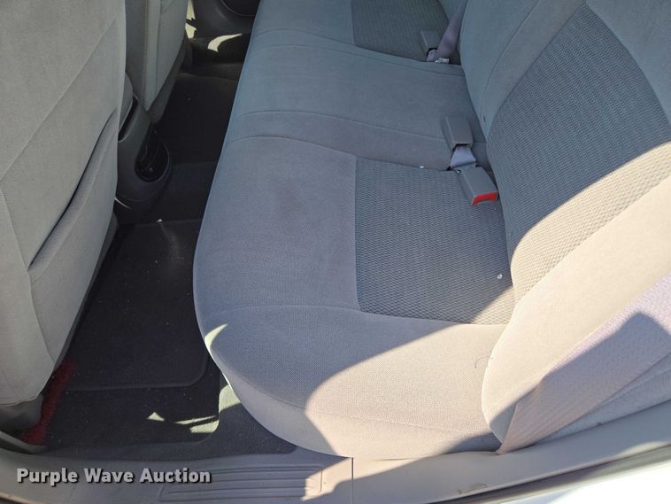 image for item EF1951 2005 Ford Taurus 