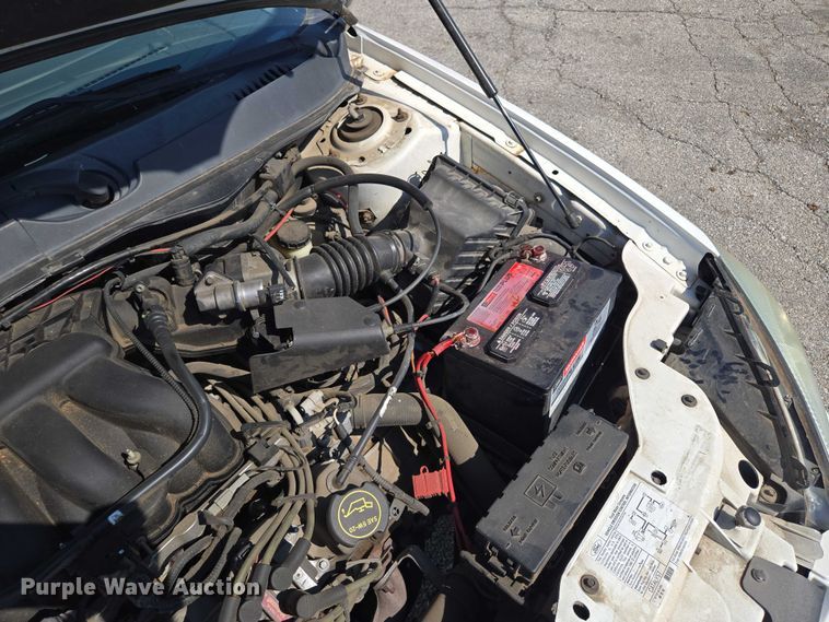 image for item EF1951 2005 Ford Taurus 