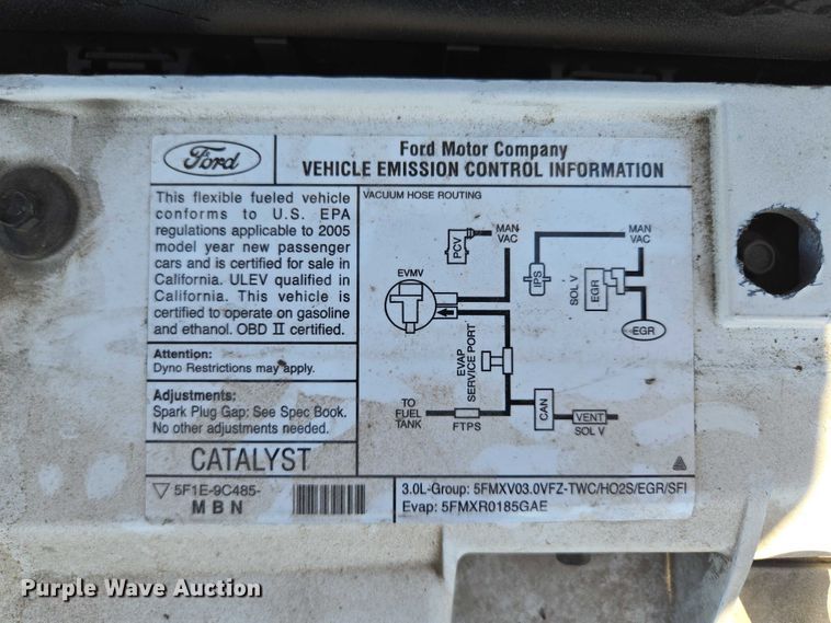 image for item EF1951 2005 Ford Taurus 