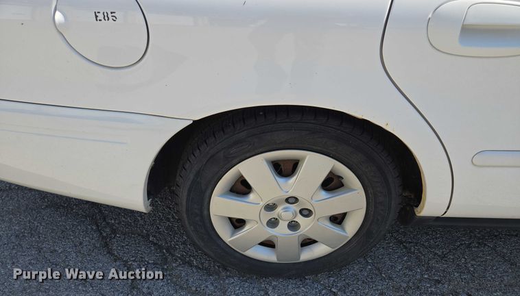 image for item EF1951 2005 Ford Taurus 