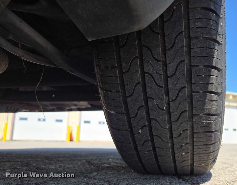 image for item EF1951 2005 Ford Taurus 