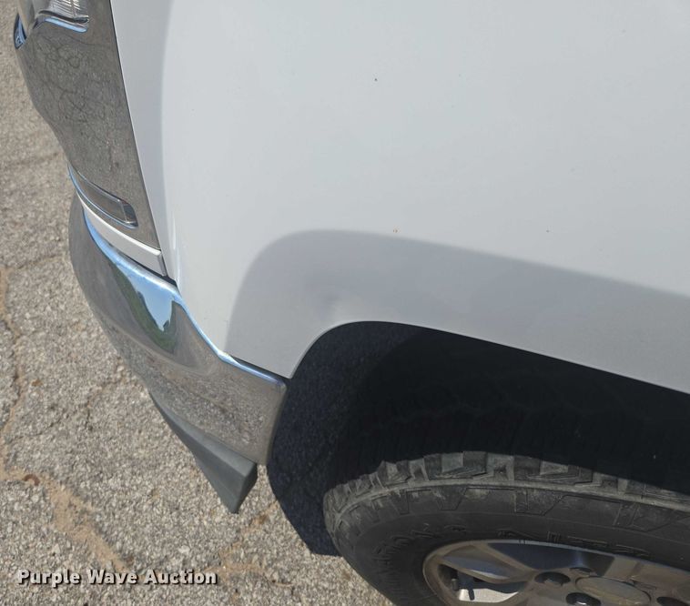 image for item EF1952 2018 Chevrolet Silverado 1500 Double Cab pickup truck