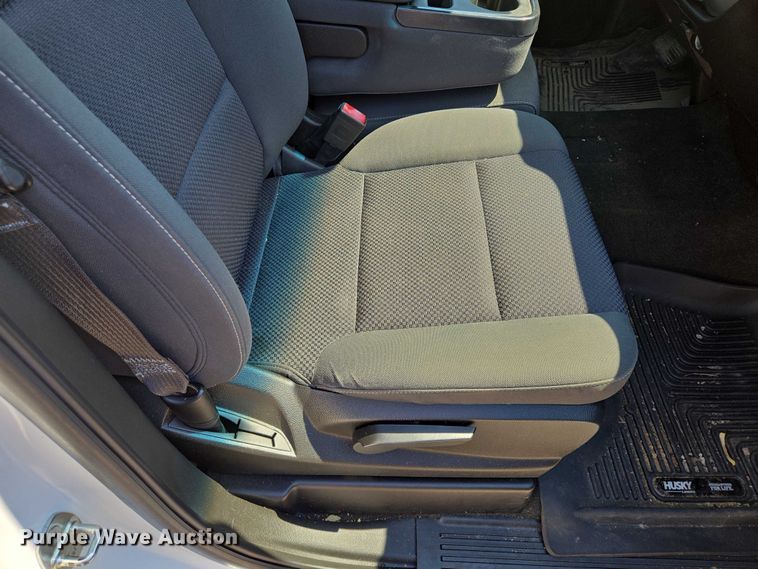 image for item EF1952 2018 Chevrolet Silverado 1500 Double Cab pickup truck