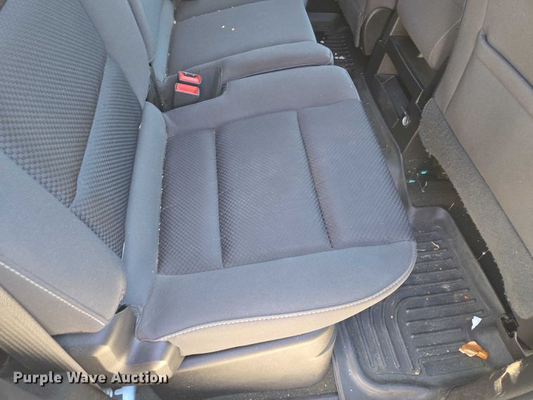 image for item EF1952 2018 Chevrolet Silverado 1500 Double Cab pickup truck