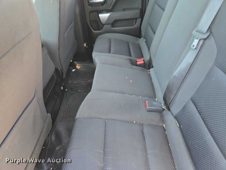 image for item EF1952 2018 Chevrolet Silverado 1500 Double Cab pickup truck