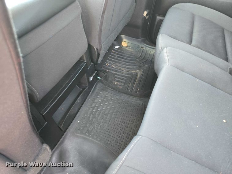 image for item EF1952 2018 Chevrolet Silverado 1500 Double Cab pickup truck