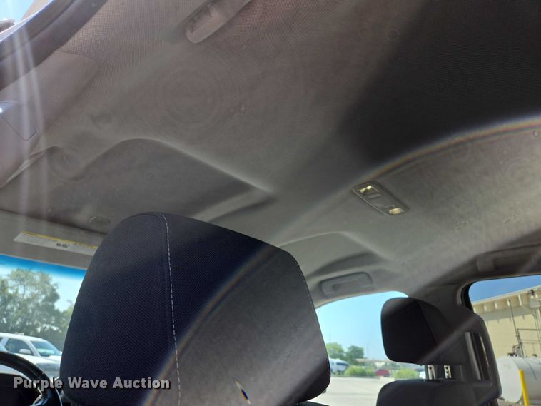 image for item EF1952 2018 Chevrolet Silverado 1500 Double Cab pickup truck