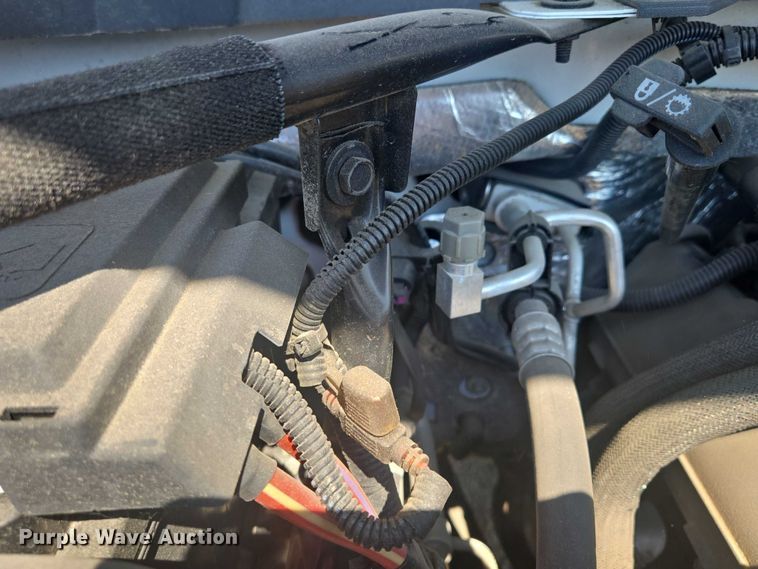 image for item EF1952 2018 Chevrolet Silverado 1500 Double Cab pickup truck