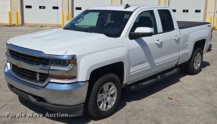 image for item EF1953 2016 Chevrolet Silverado 1500 Double Cab pickup truck
