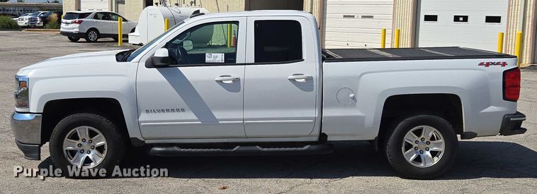 image for item EF1953 2016 Chevrolet Silverado 1500 Double Cab pickup truck
