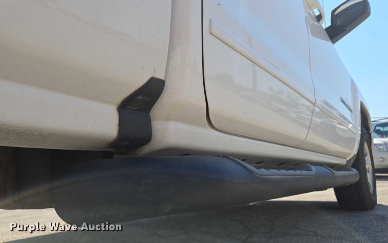 image for item EF1953 2016 Chevrolet Silverado 1500 Double Cab pickup truck
