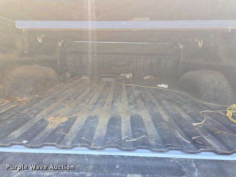 image for item EF1953 2016 Chevrolet Silverado 1500 Double Cab pickup truck