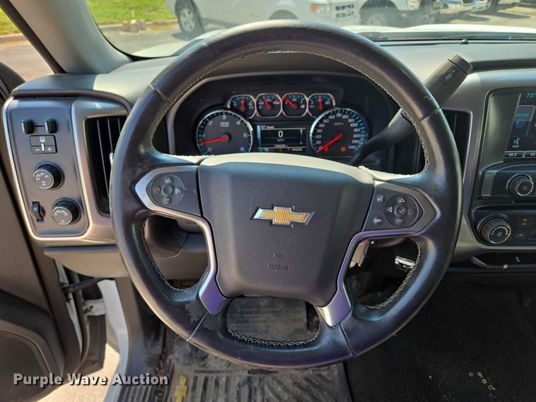 image for item EF1953 2016 Chevrolet Silverado 1500 Double Cab pickup truck