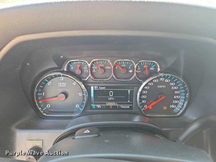 image for item EF1953 2016 Chevrolet Silverado 1500 Double Cab pickup truck