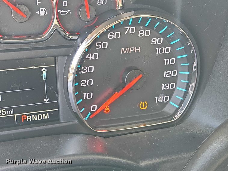 image for item EF1953 2016 Chevrolet Silverado 1500 Double Cab pickup truck