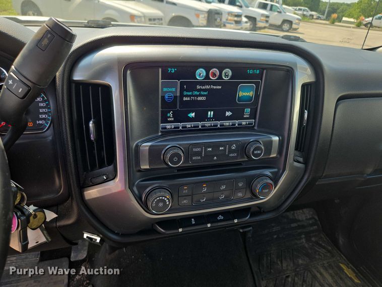 image for item EF1953 2016 Chevrolet Silverado 1500 Double Cab pickup truck