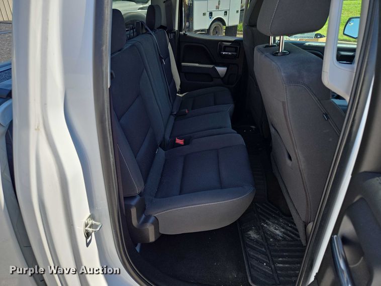 image for item EF1953 2016 Chevrolet Silverado 1500 Double Cab pickup truck