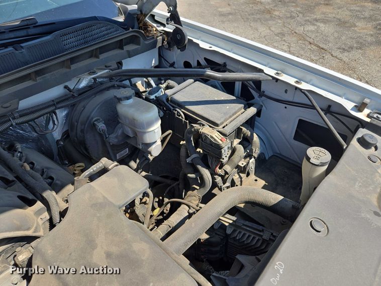 image for item EF1953 2016 Chevrolet Silverado 1500 Double Cab pickup truck