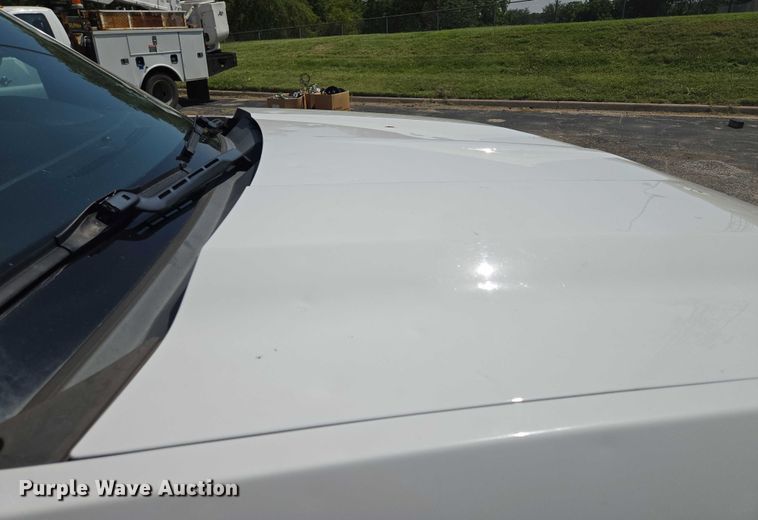 image for item EF1954 2017 Chevrolet Silverado 1500 Crew Cab pickup truck