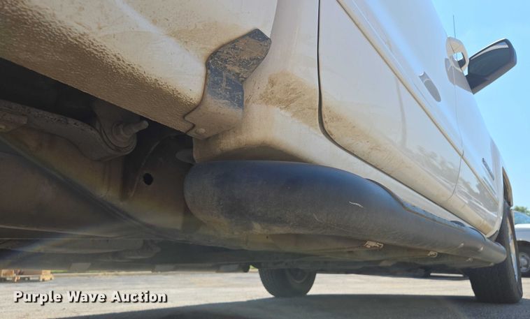 image for item EF1954 2017 Chevrolet Silverado 1500 Crew Cab pickup truck