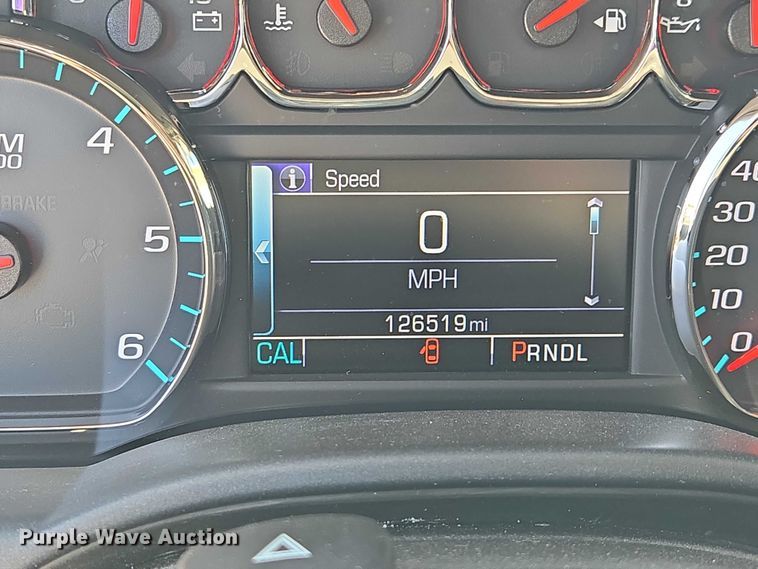 image for item EF1954 2017 Chevrolet Silverado 1500 Crew Cab pickup truck