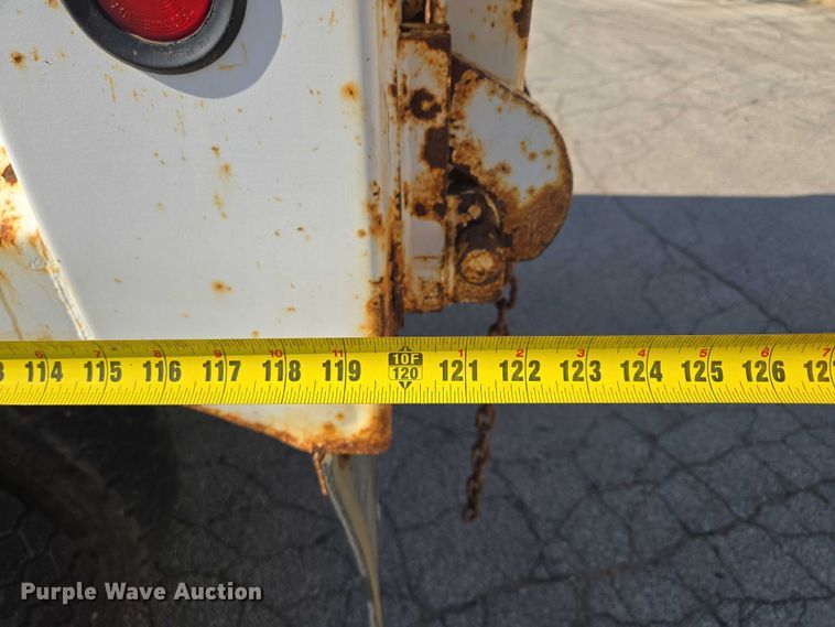 image for item EF1955 2000 International 4900 dump truck