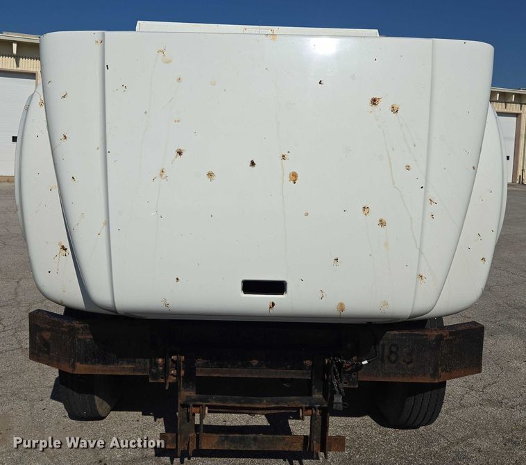 image for item EF1955 2000 International 4900 dump truck