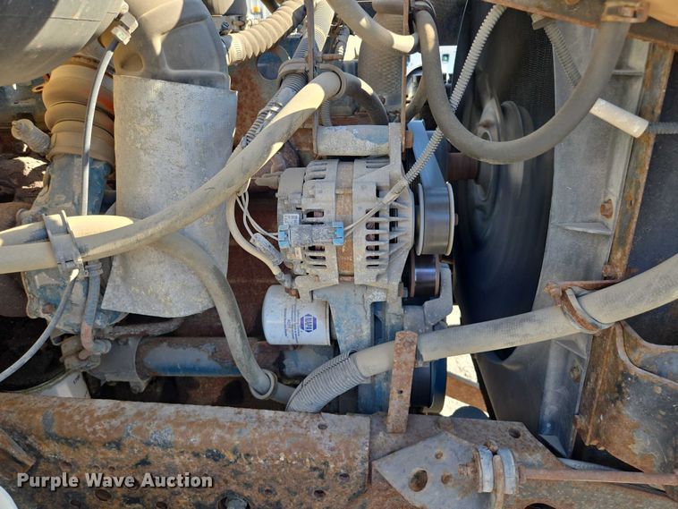 image for item EF1955 2000 International 4900 dump truck