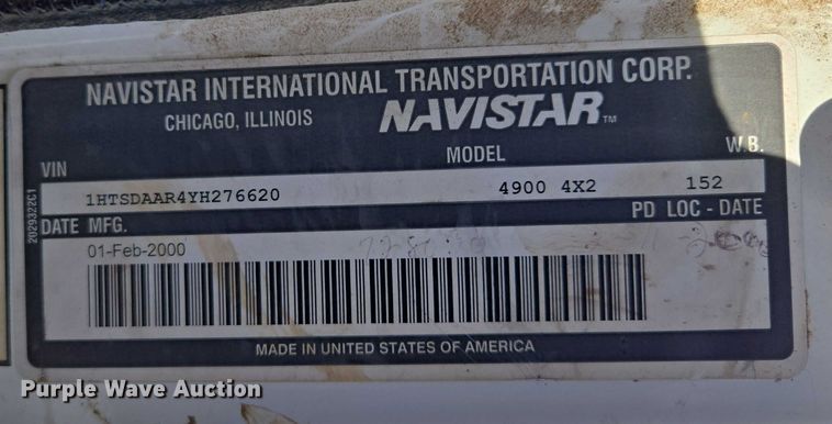 image for item EF1955 2000 International 4900 dump truck