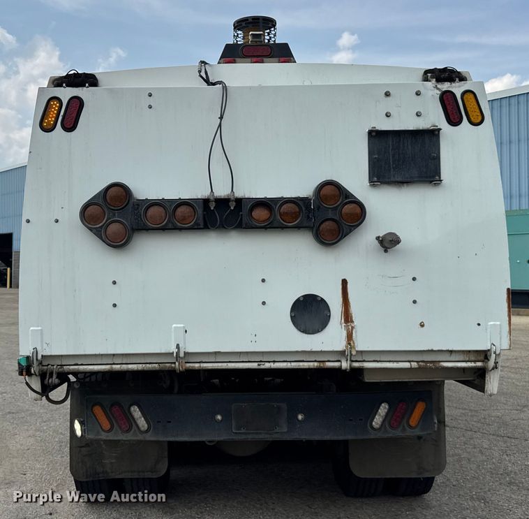 image for item EF2116 2017 Kenworth K270 street sweeper truck