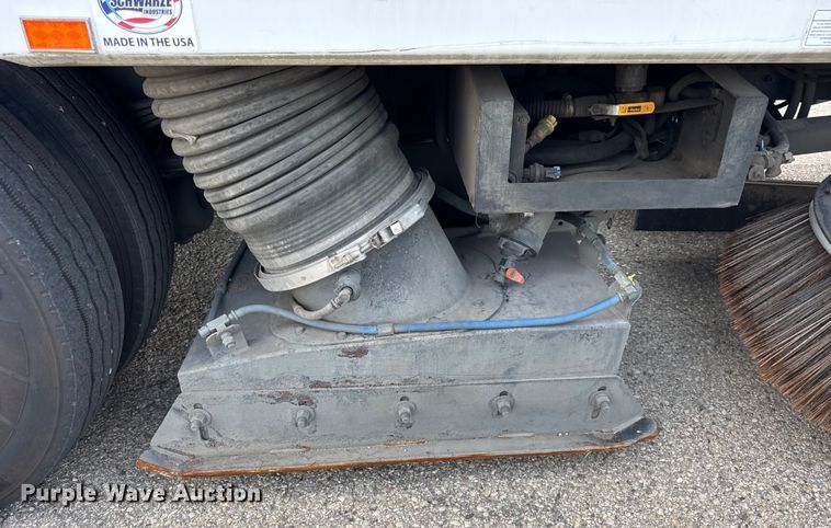 image for item EF2116 2017 Kenworth K270 street sweeper truck