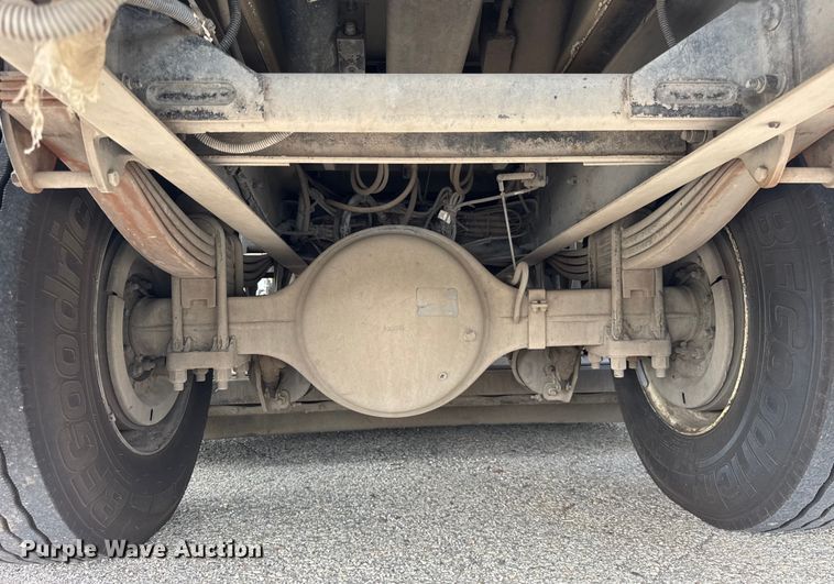 image for item EF2116 2017 Kenworth K270 street sweeper truck