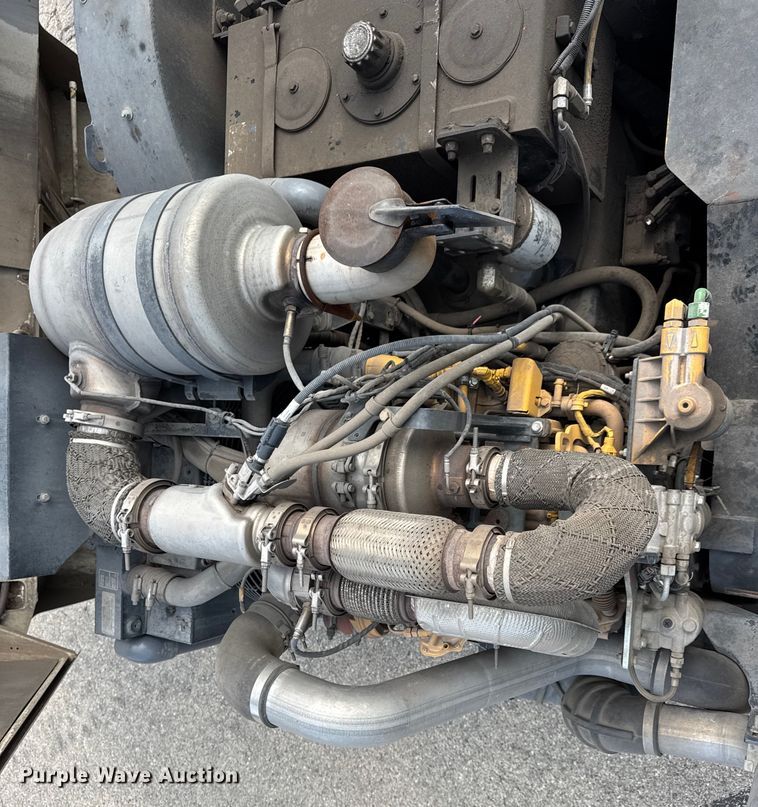 image for item EF2116 2017 Kenworth K270 street sweeper truck