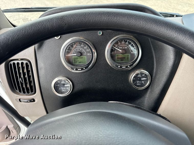 image for item EF2116 2017 Kenworth K270 street sweeper truck