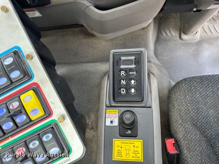 image for item EF2116 2017 Kenworth K270 street sweeper truck