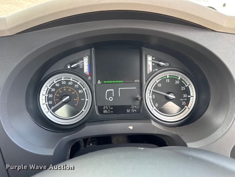 image for item EF2116 2017 Kenworth K270 street sweeper truck