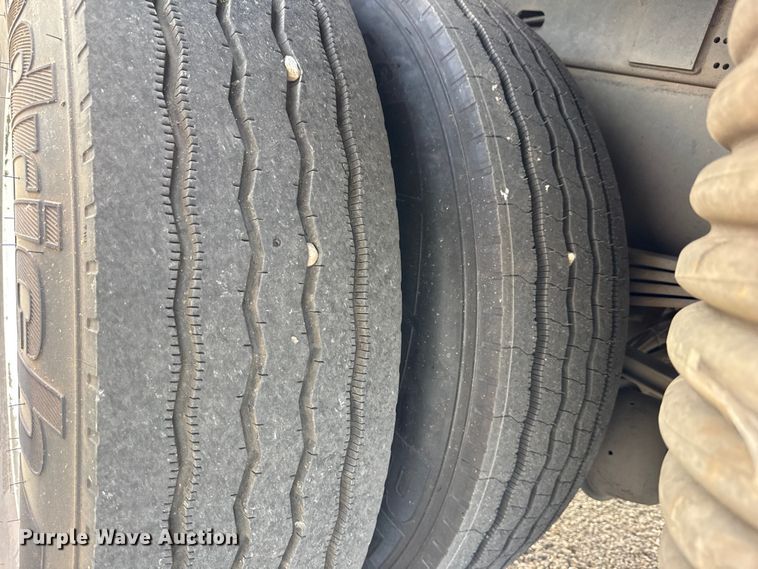 image for item EF2116 2017 Kenworth K270 street sweeper truck