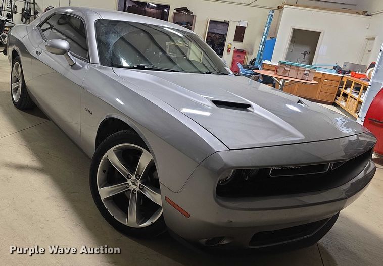 image for item EF3680 2017 Dodge Challenger R/T 