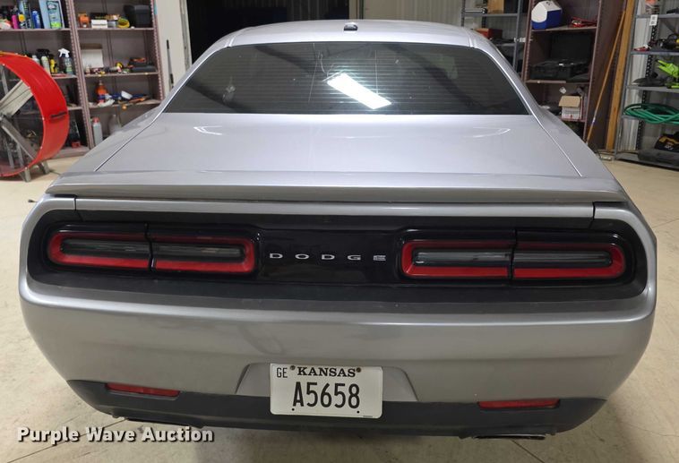 image for item EF3680 2017 Dodge Challenger R/T 