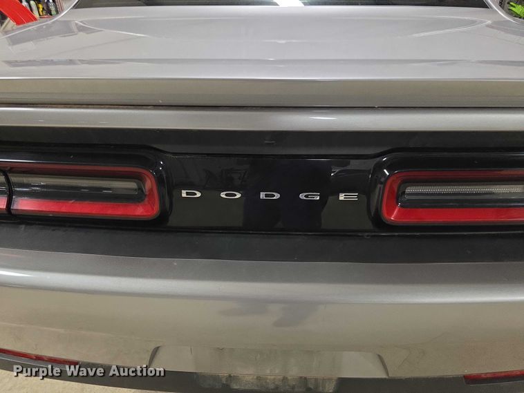 image for item EF3680 2017 Dodge Challenger R/T 