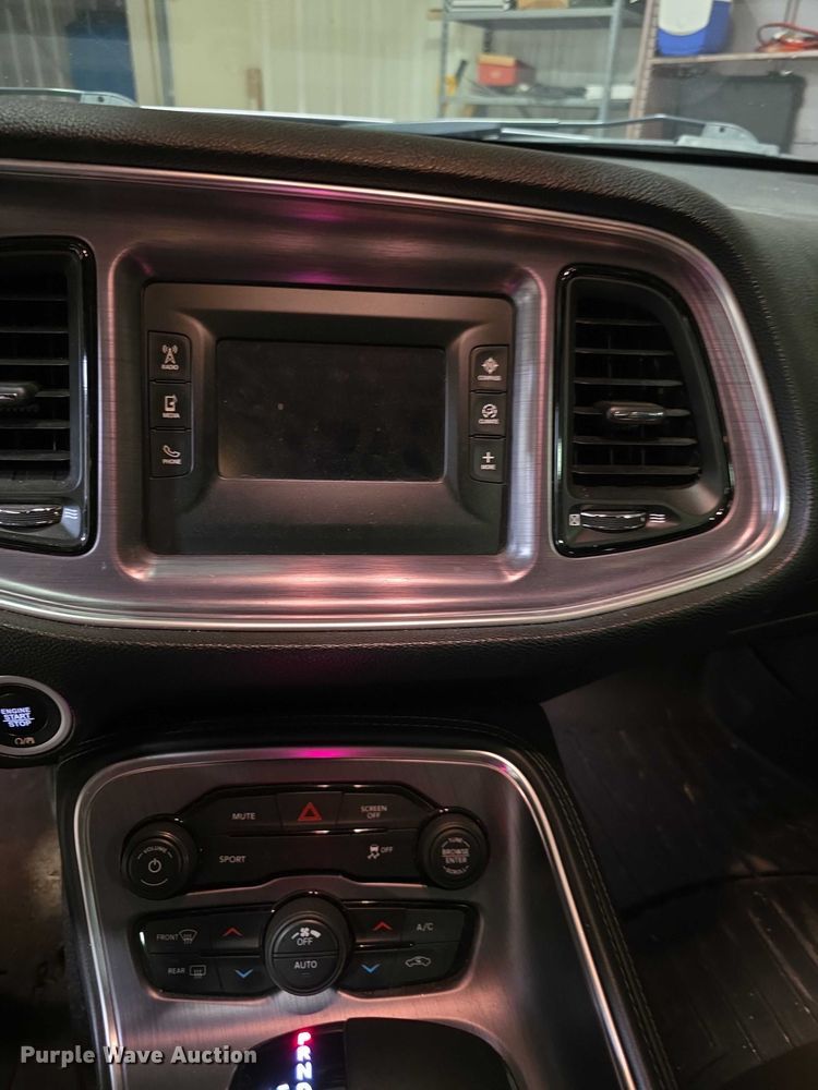 image for item EF3680 2017 Dodge Challenger R/T 