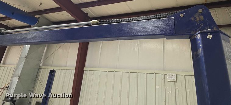 image for item EF3681 Carjack USA four post automotive lift