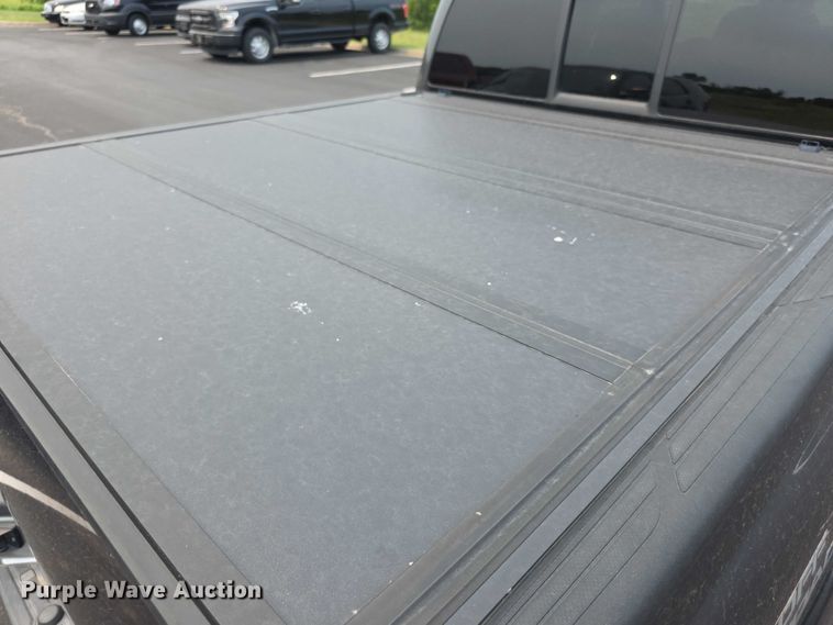 image for item EF3721 2015 Toyota Tacoma Double Cab pickup truck