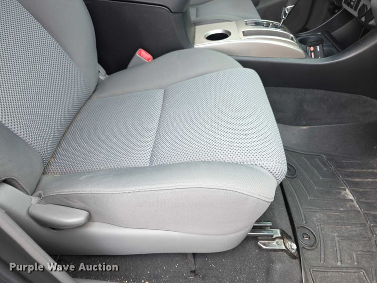 image for item EF3721 2015 Toyota Tacoma Double Cab pickup truck