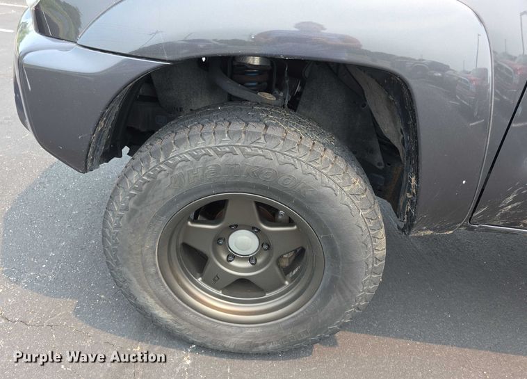 image for item EF3721 2015 Toyota Tacoma Double Cab pickup truck